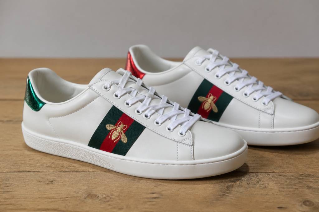 Comment reconnaitre une paire de chaussure de marque vs le faux : détails, finitions et authentification