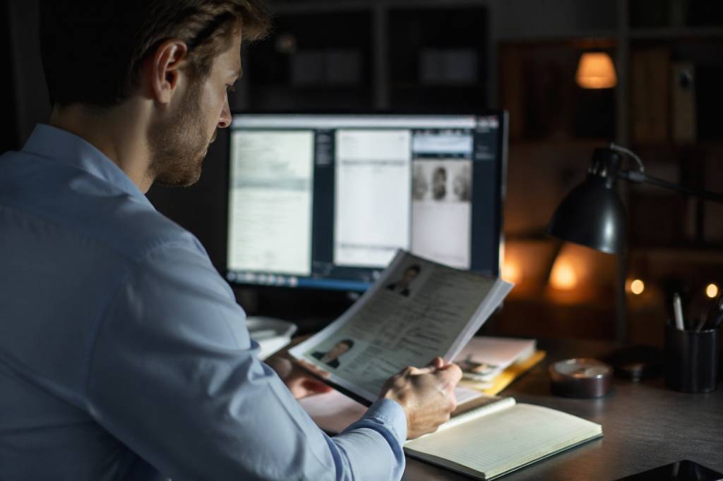 Comment detecter la fraude documentaire et la fraude au virement bancaire dans les transactions sensibles